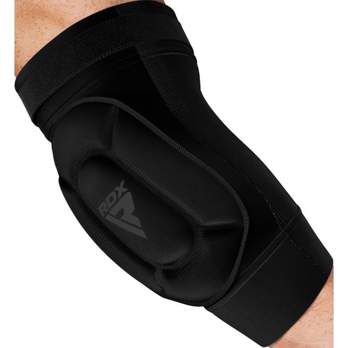 RDX Elbow Foam Pad OEKO-TEXÂ® Standard 100 certified#color_black